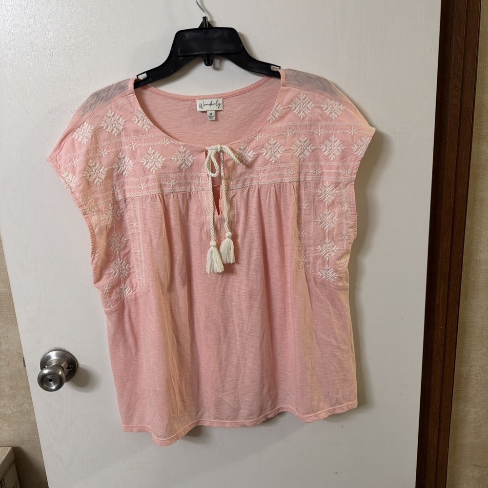 Ladies  Wonderly Medium Size Pink Short Sleeve